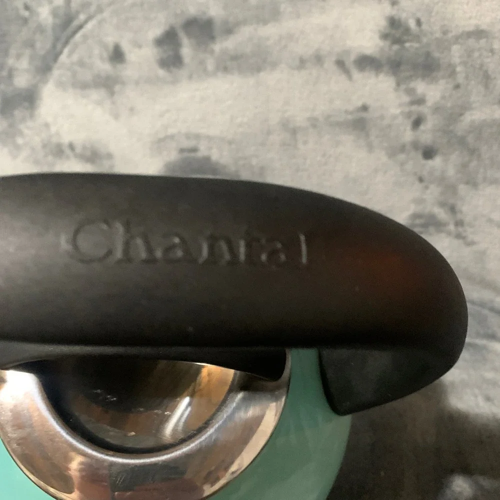 Chantal Tea Kettle Turquoise Blue Enamel on Steel Whistling Stovetop EUC